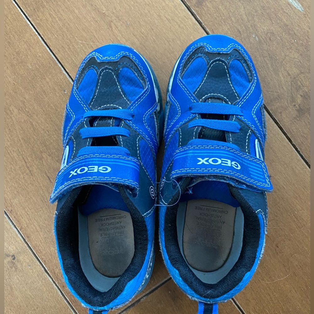 GEOX size 13 US